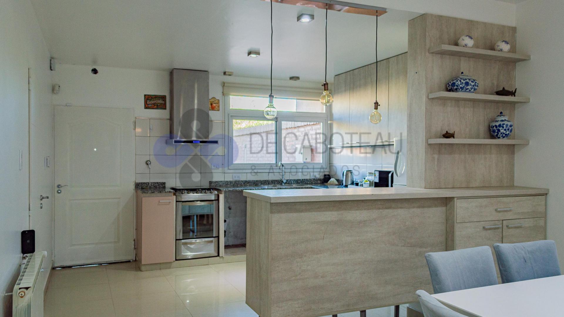 Foto de VENTA Casa Perticone, imagen 2