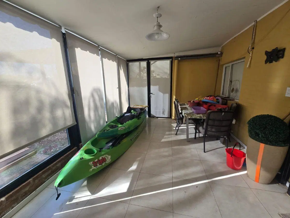 VENTA casa Villa Mari Menuco 8