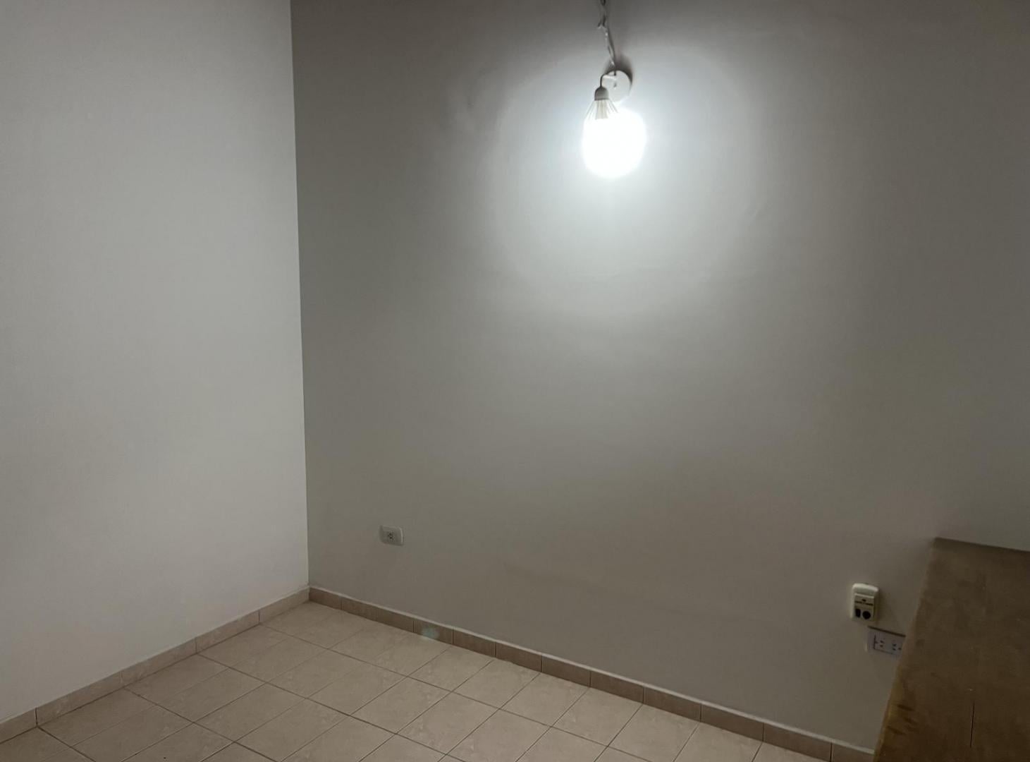 Foto de ALQUILER Casa 3 dorm. Santa Genoveva, imagen 3