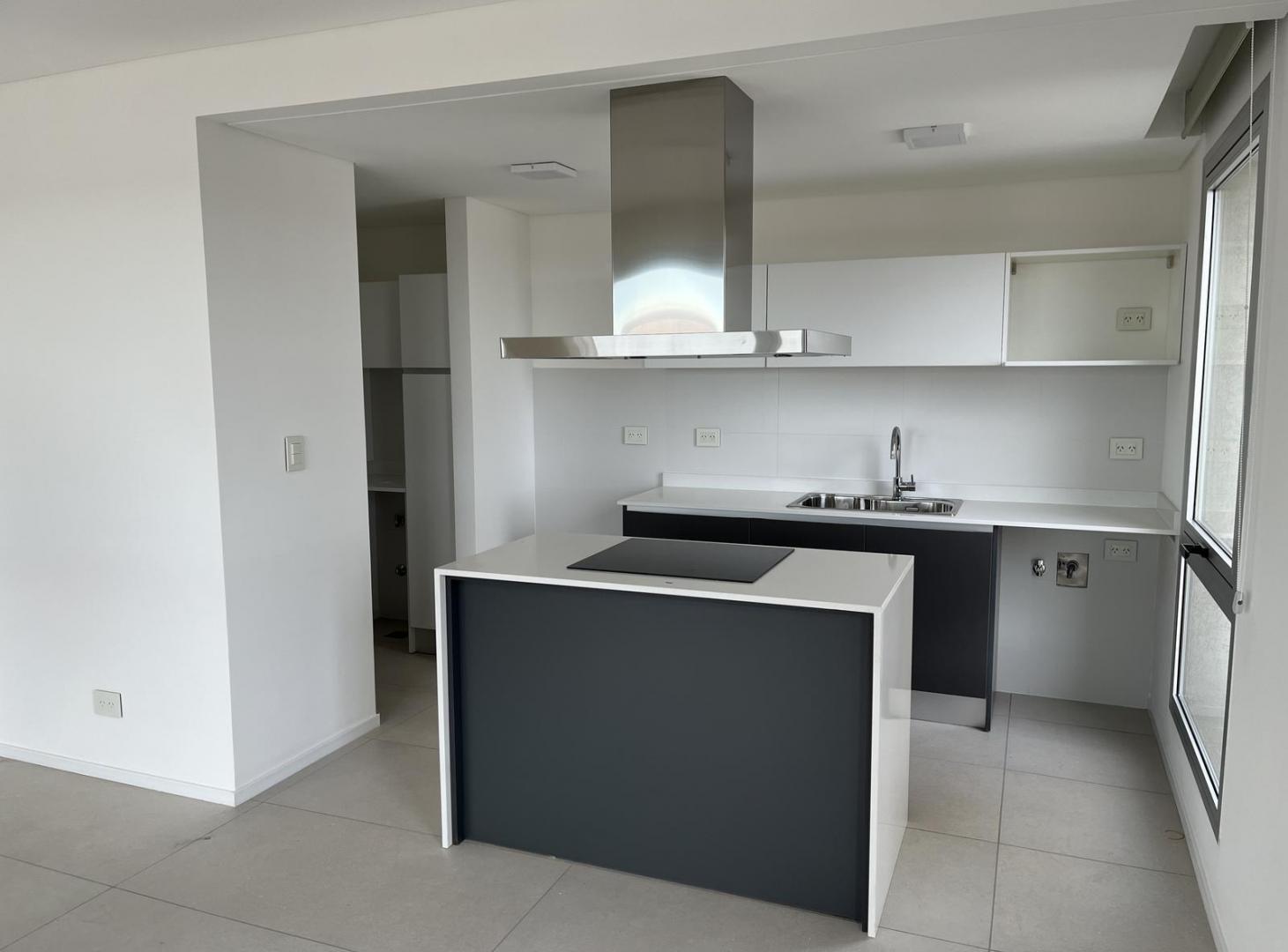 Foto de Alquiler departamento 2 dormitorios Torre Trade Neuquen, imagen 4