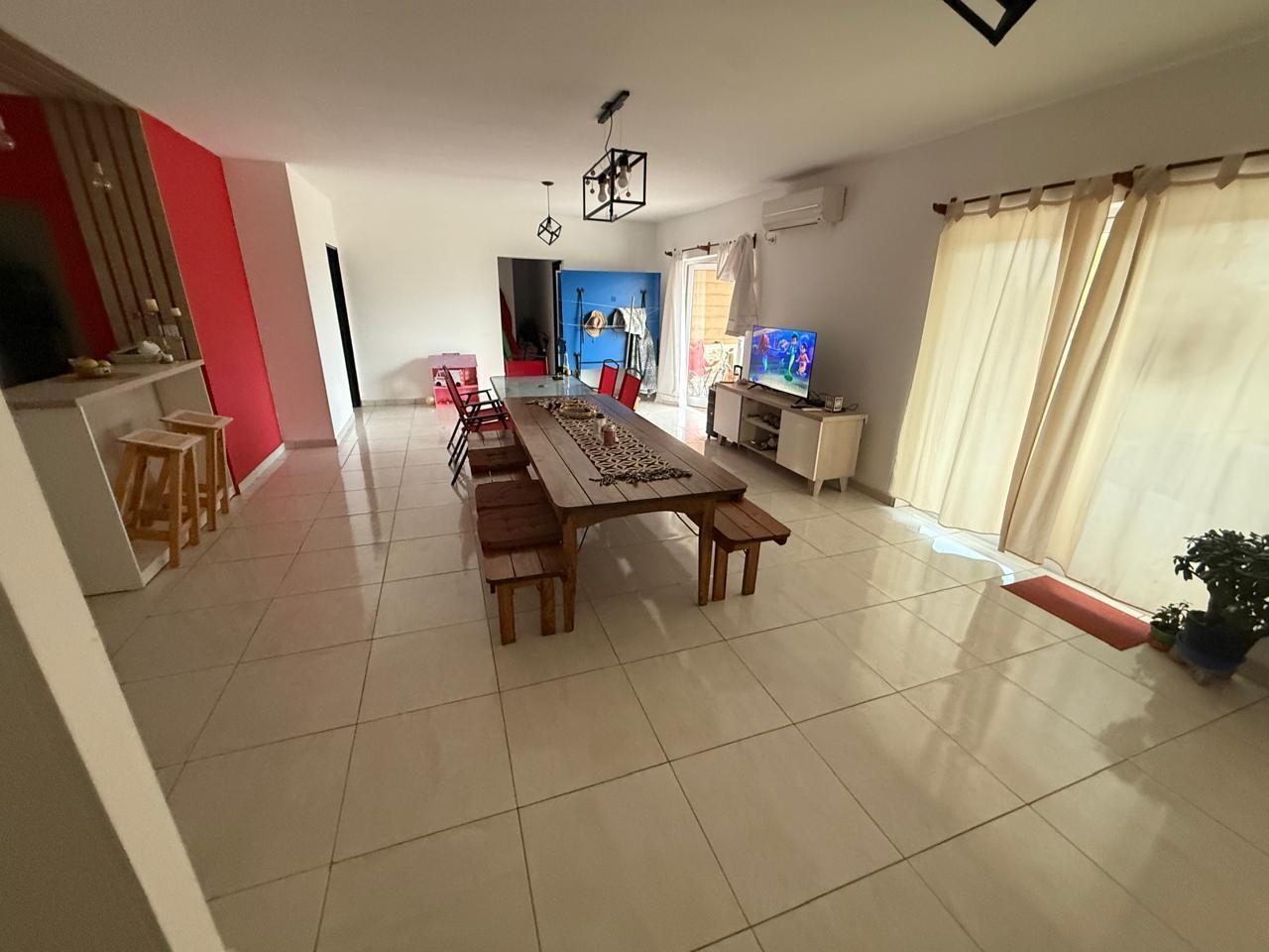 Foto de VENTA Casa 2 dormitorios Tenis Club, imagen 2
