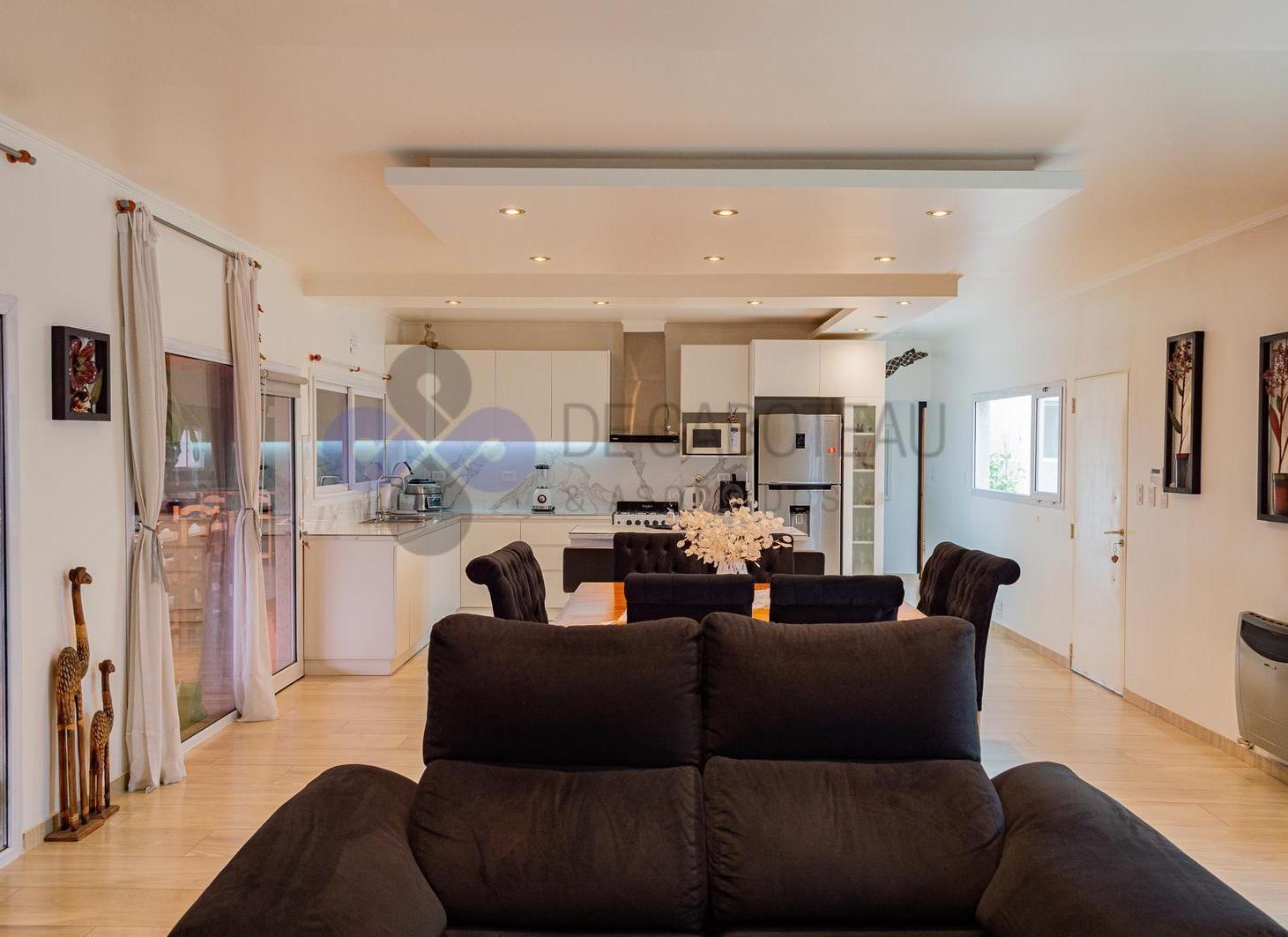 Foto de VENTA Casa APTO CREDITO Cipolletti, imagen 5