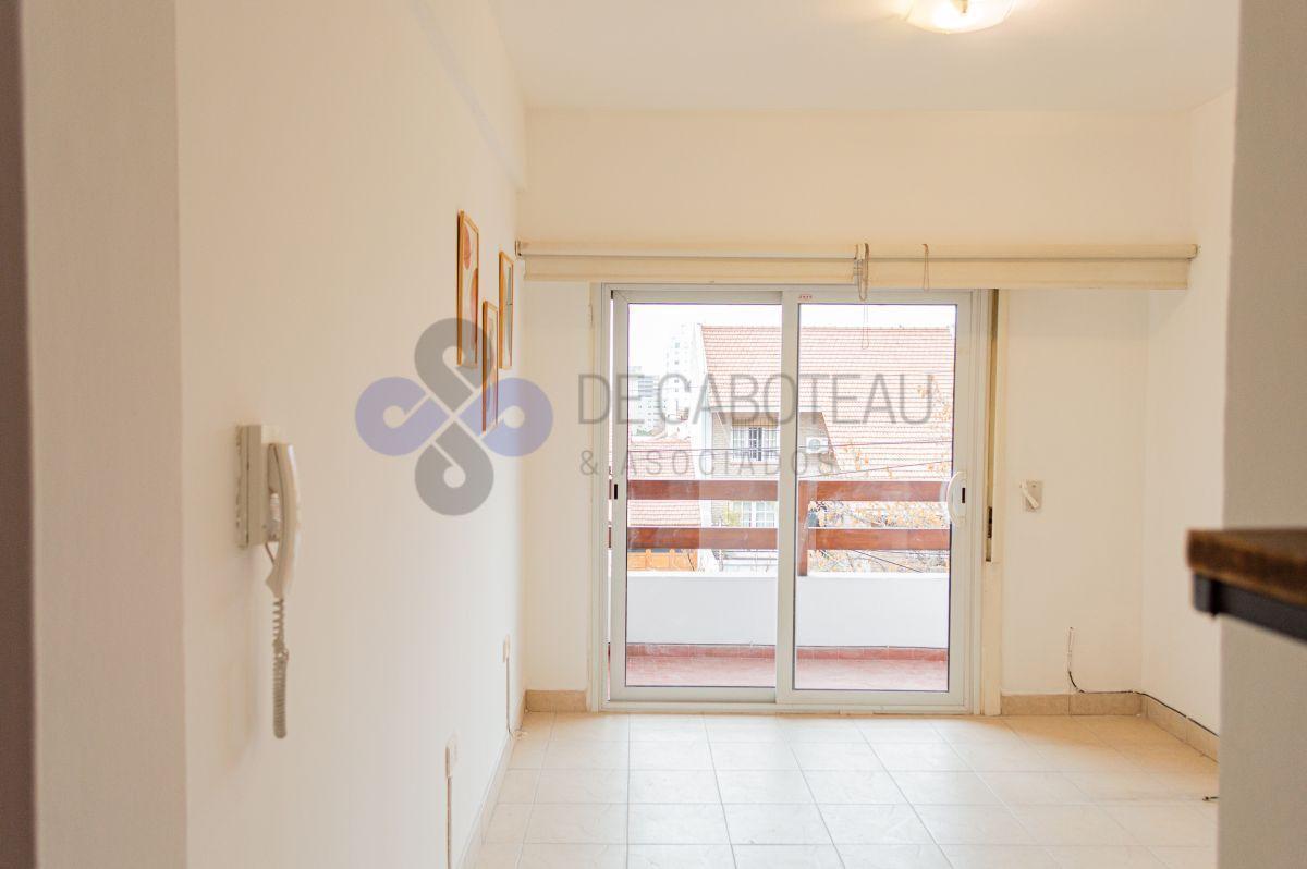 Foto de VENTA Apto credito Departamento 1 dormitorio Centro, imagen 3