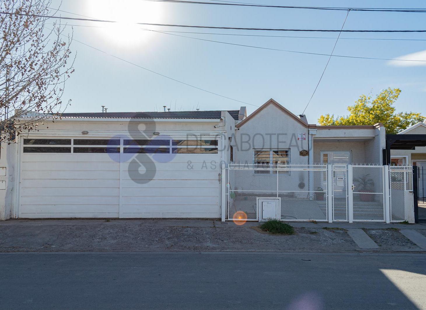 Foto de VENTA Casa en Centenario 3 dormitorios, imagen 3