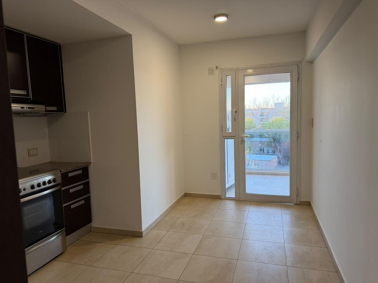 Foto de VENTA Departamento 2 dormitorios Neuquen, imagen 2