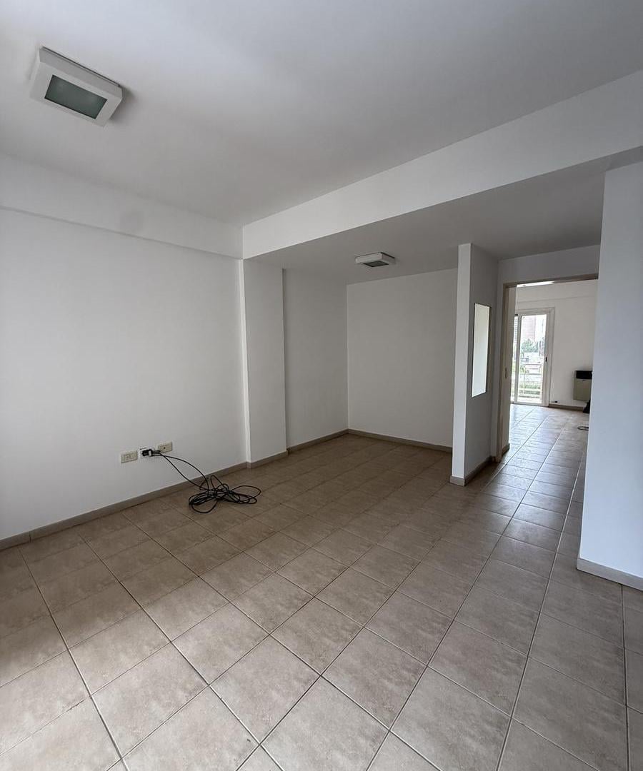 Foto de VENTA Departamento en Neuquén 1 dorm. con cochera, imagen 5