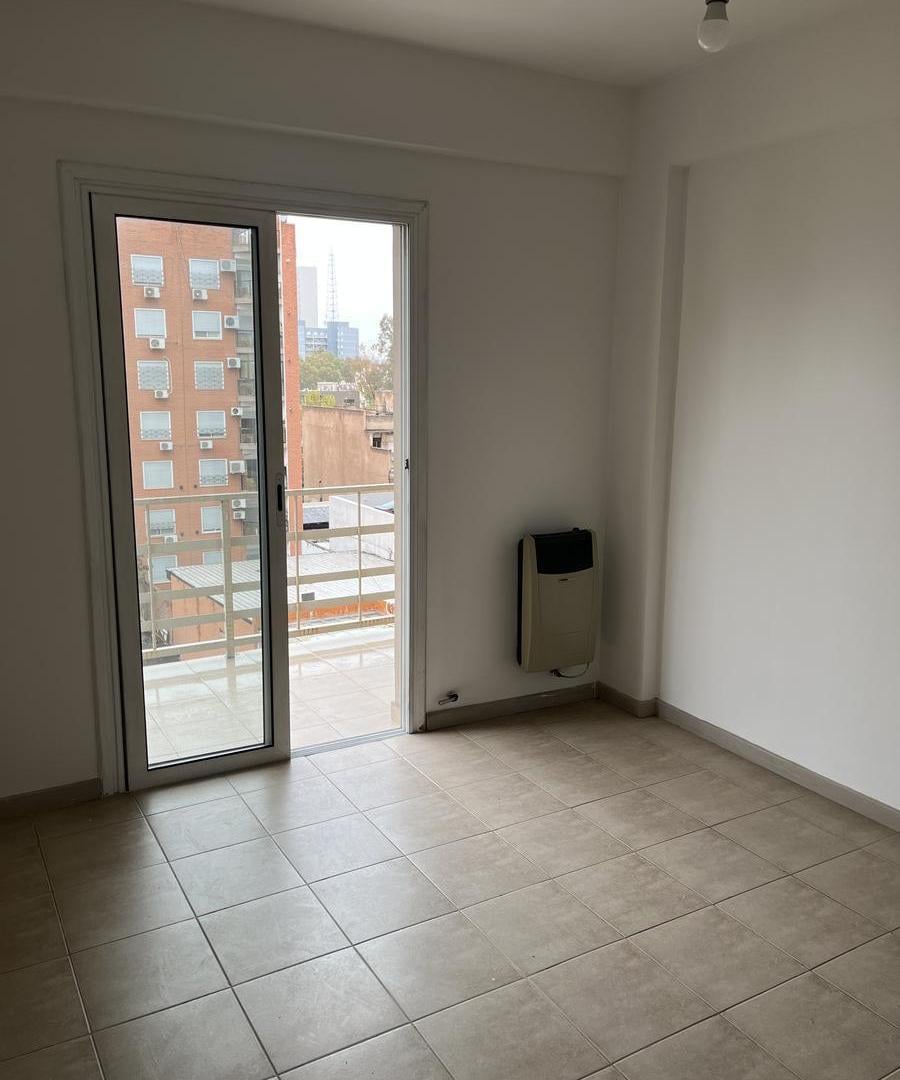 Foto de VENTA Departamento en Neuquén 1 dorm. con cochera, imagen 3
