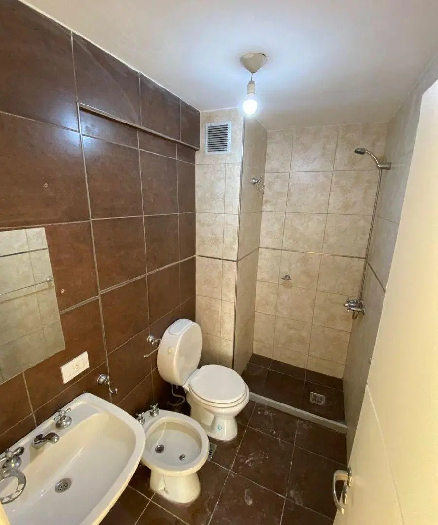 ALQUILER 1 DORM. CHACO 174 PISO 4 5