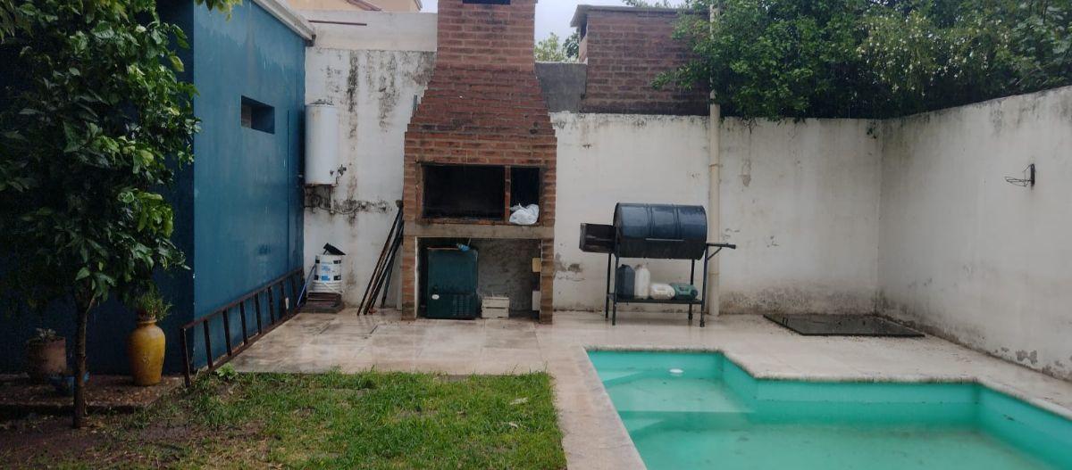 Foto de ZONA NORTE VENTA CASA 3 DORMITORIOS CON PILETA QUINTAS DE ARGÜELLO, imagen 2