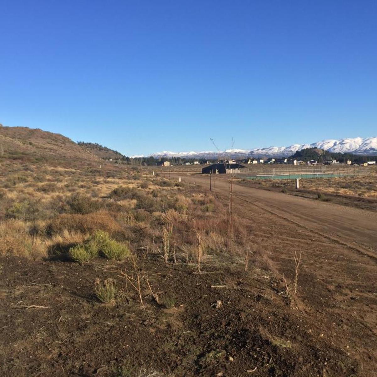 Excelente Terreno Barrancas de Dina Huapi 4