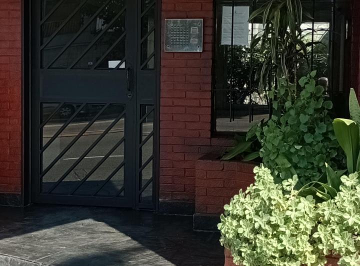 Monoambiente con balcón contrafrente vista panorámica ¡Solo 1% de gastos ! 2