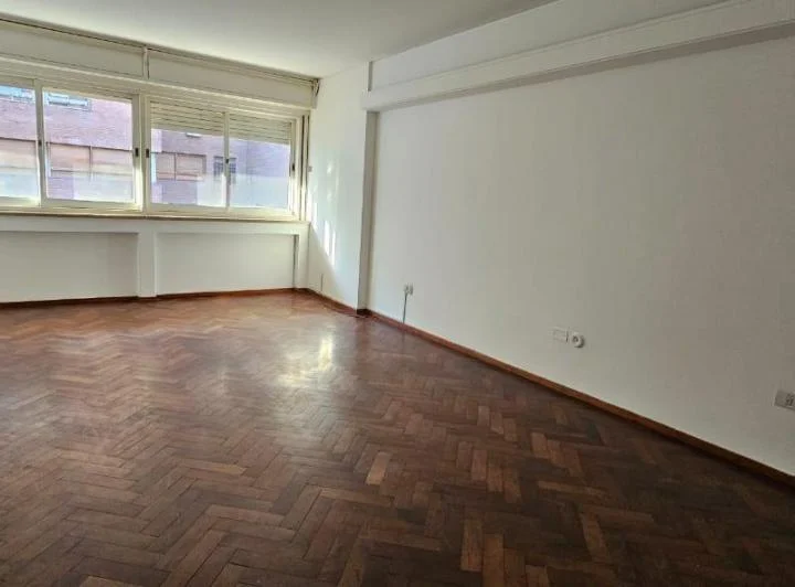 ALQUILO EXCELENTE DEPARTAMENTO CON COCHERA CALLE LARRAÑAGA 5