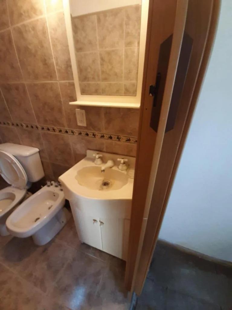 Hermosa Casa en 6ta Sección 4