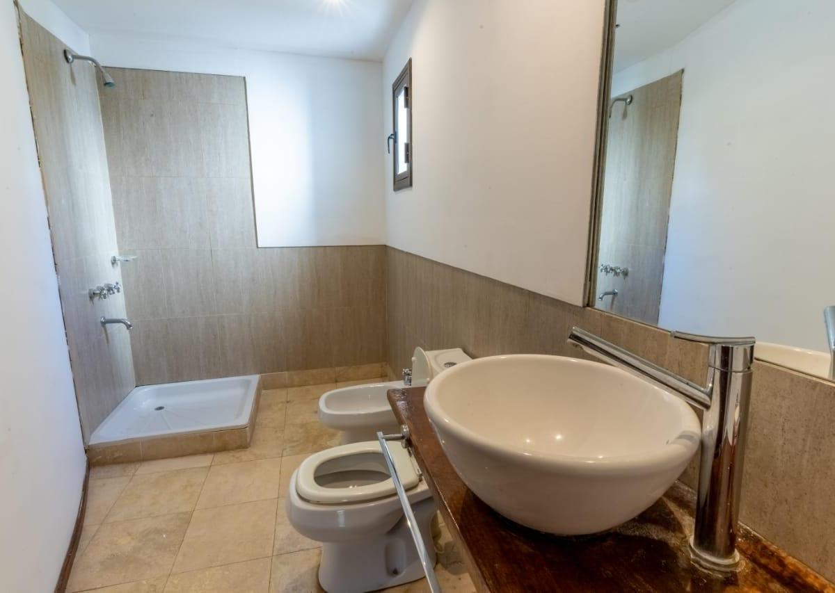 Hermosa Casa en Barrio Privado Pueyrredón - Luján de Cuyo, Mendoza 3