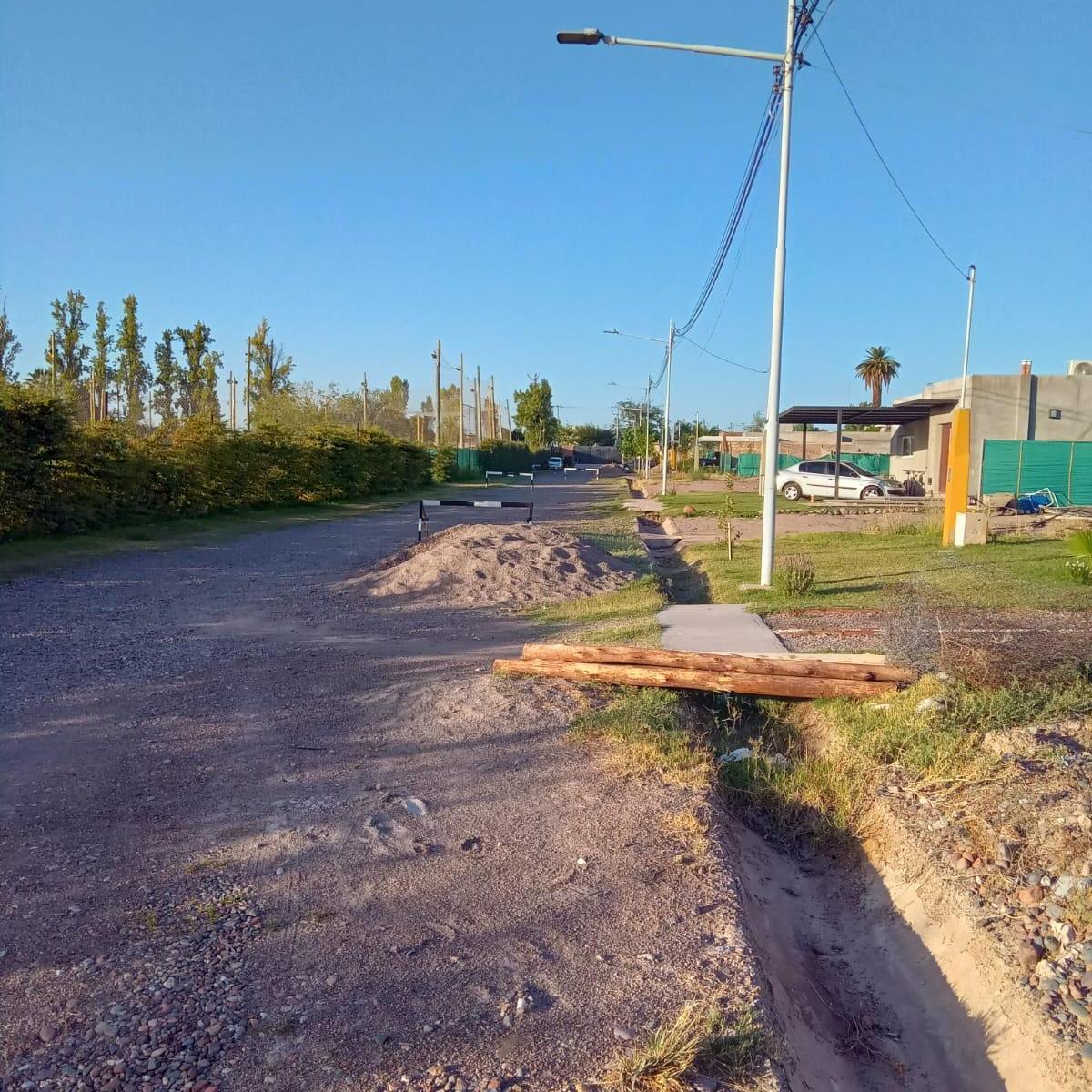 Excelente Terreno de 420 m² en Barrio Semi Privado - Listo Para Escriturar 5