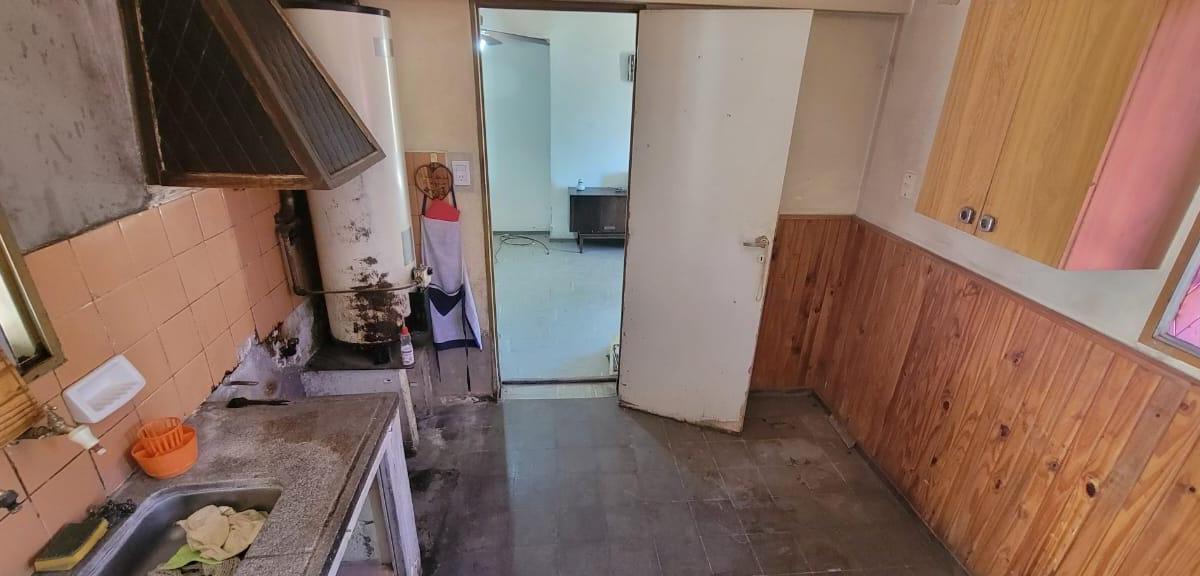 Casa en Venta Casa en Esquina con Gran Potencial – Challao, Barrio Municipal 3