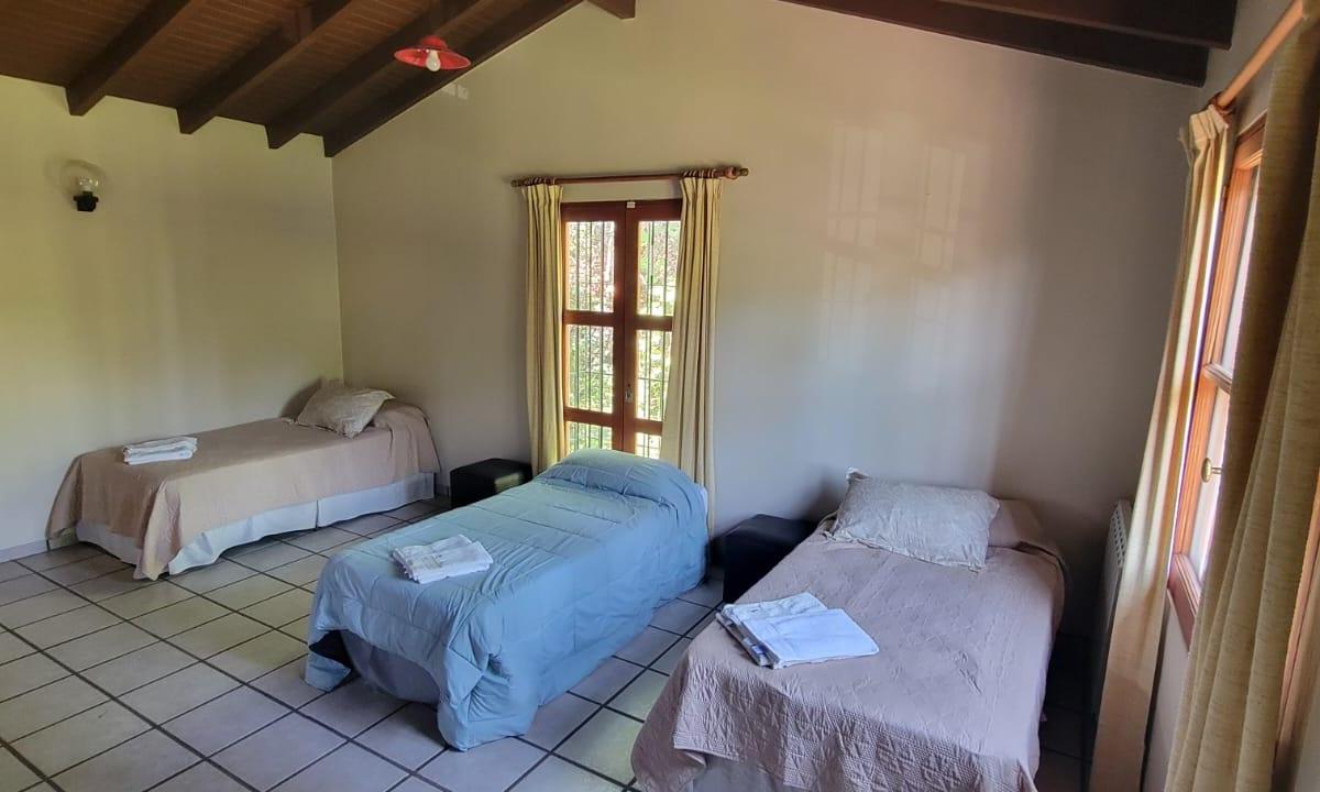 Casa en Venta Impresionante Casa de 5 Dorm. en Chacras de Coria, Luján de 5