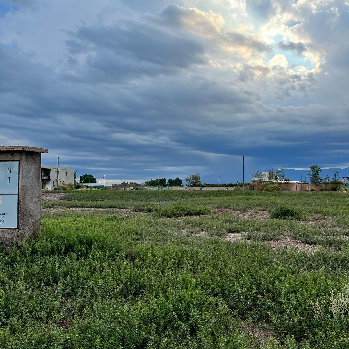 Lote de 300 m² en El Exclusivo Barrio Náutico Nautilus Country 2