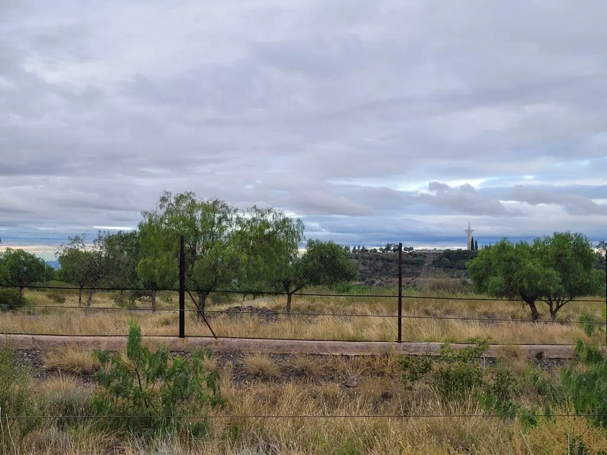Hermoso terreno en venta, Challao Barrio La Angostura 1