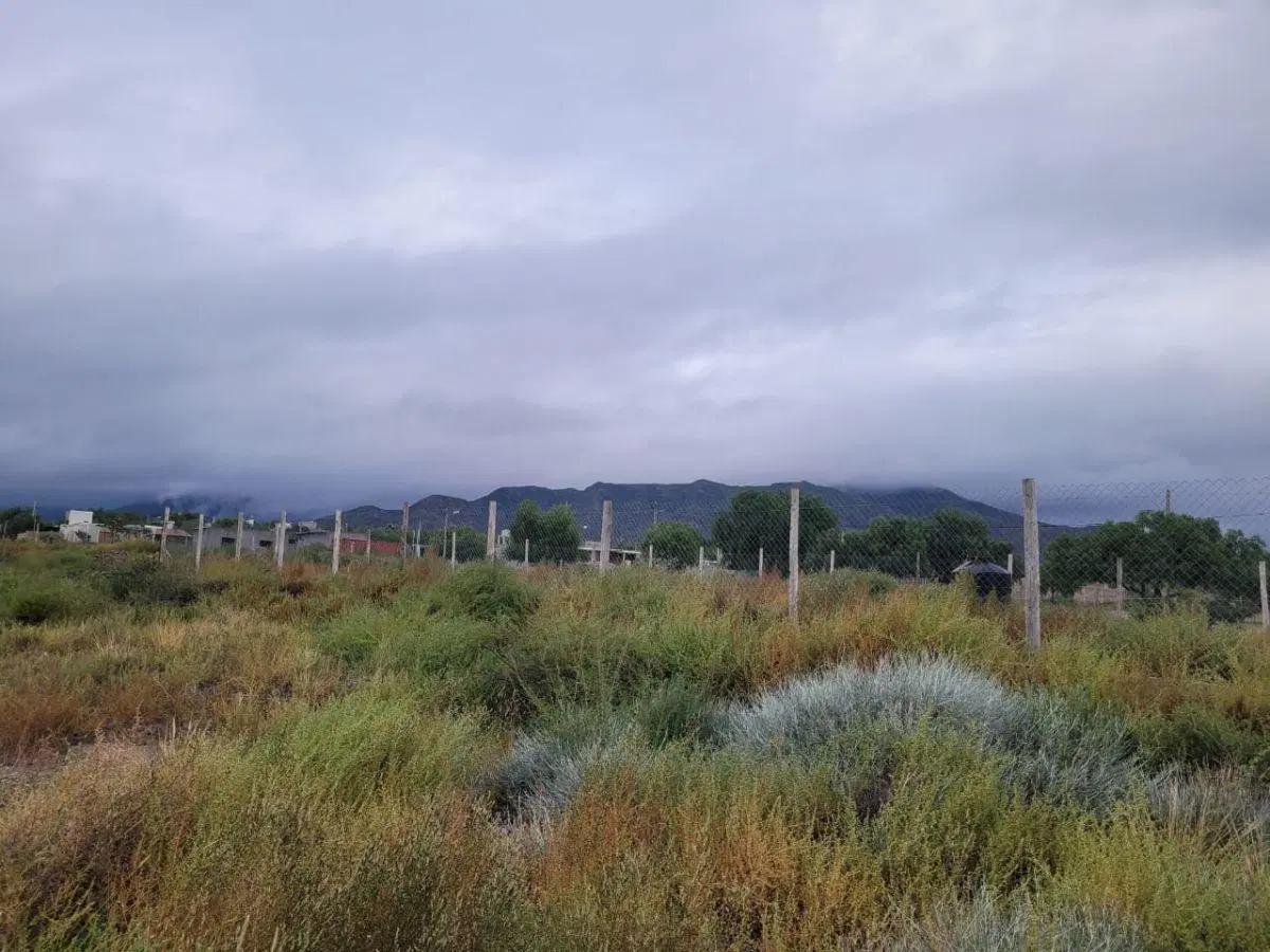 Hermoso terreno en venta, Challao Barrio La Angostura 3