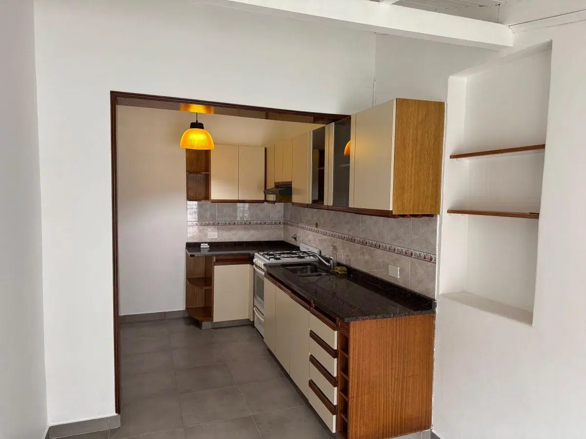 CASA EN ALQUILER, CIUDAD JARDIN 5