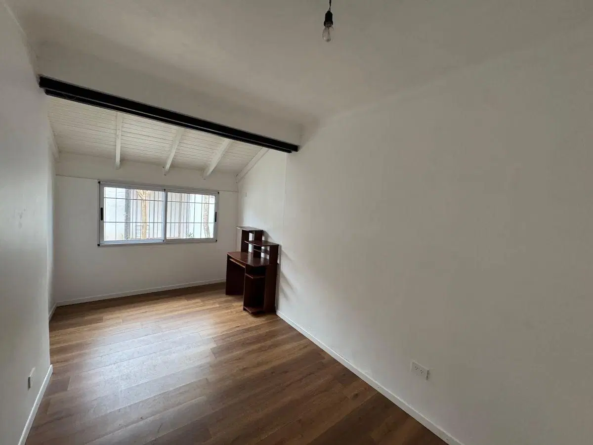 CASA EN ALQUILER, CIUDAD JARDIN 4