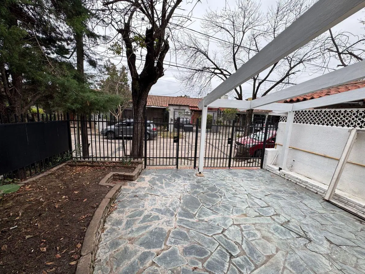 CASA EN ALQUILER, CIUDAD JARDIN 3