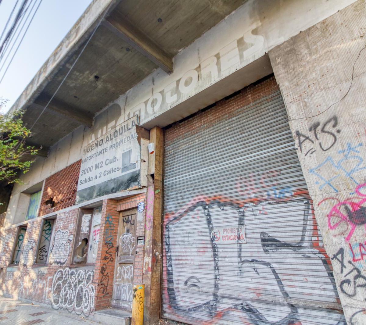 Venta Terreno Uso Comercial / Industrial - Salida a Av y Calle Lateral - Victoria - San Fernand 3
