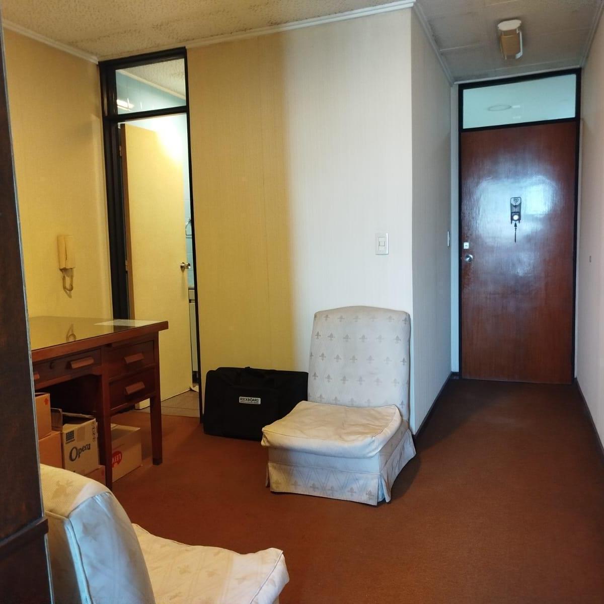 Venta Oficina Al Frente con Vista a Plaza San Martin Permuta 2