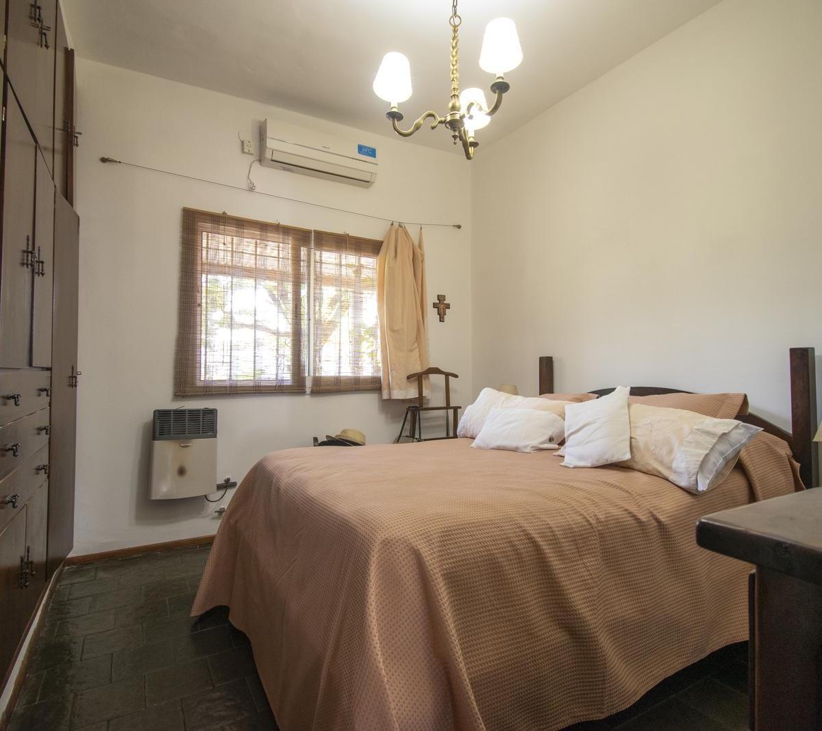 Venta Casa 4 Ambientes Chalet Moreno Consultar Apto Credito 5