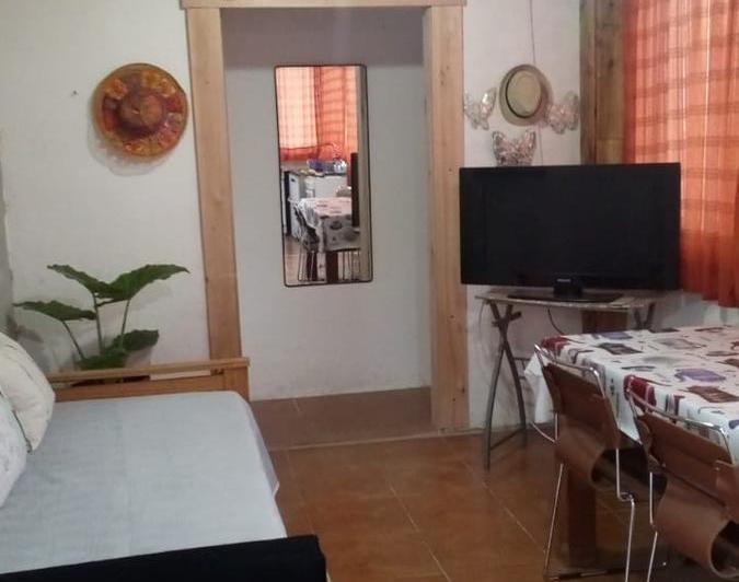 VENTA  EDIFICIO EN BLOCK 5 DEPARTAMENTOS  6 COCHERAS FINANCIA Y/ O PERMUTA VILLA GESELL 2