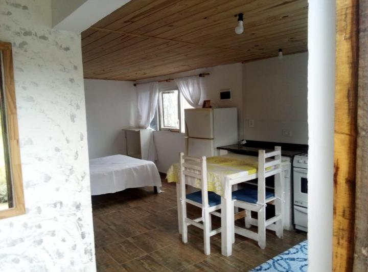 VENTA  EDIFICIO EN BLOCK 5 DEPARTAMENTOS  6 COCHERAS FINANCIA Y/ O PERMUTA VILLA GESELL 5