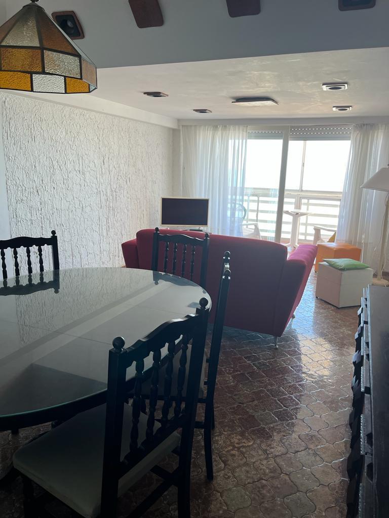 Foto de VENTA DEPARTAMENTO 3 AMBIENTES AMPLIO FRENTE VISTA LIBRE AL MAR MIRAMAR, imagen 4