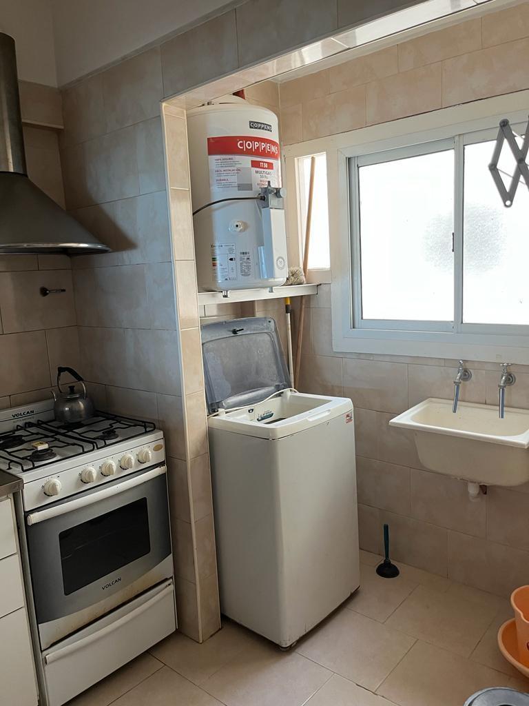 Foto de VENTA DEPARTAMENTO 3 AMBIENTES AMPLIO FRENTE VISTA LIBRE AL MAR MIRAMAR, imagen 3