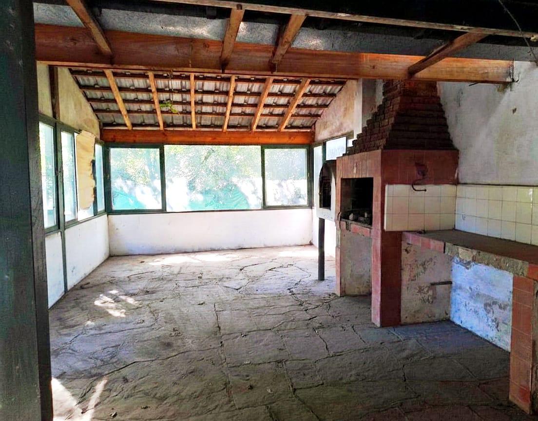 Foto de VENTA CASA 4 AMBIENTES - QUINCHO Y PARQUE C/ PILETA - TORTUGUITAS, imagen 5