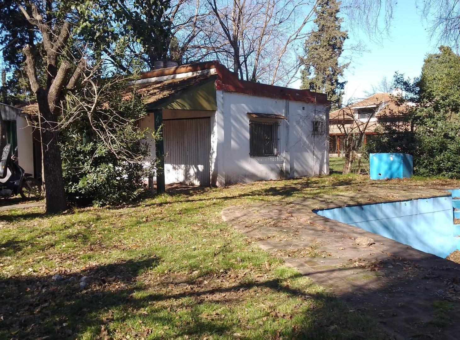 VENTA CASA 4 AMBIENTES - QUINCHO Y PARQUE C/ PILETA - TORTUGUITAS - PERMUTA Y APTO CREDITO !!