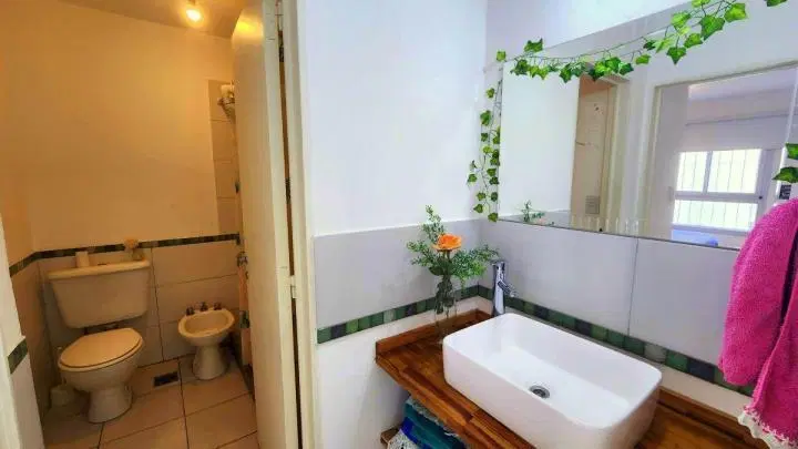 VENTA DEPARTAMENTO DE 2 AMBIENTES EN PB CON AMPLIO PATIO  - APTO CREDITO Y PERMUTA - BAJAS EXPENSAS 3