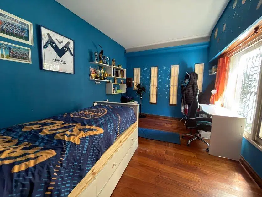 Venta casa 5 ambientes San Andres Barrio Golf-parque-parrilla-2 cocheras- APTO CRÉDITO-PERMUTA 4