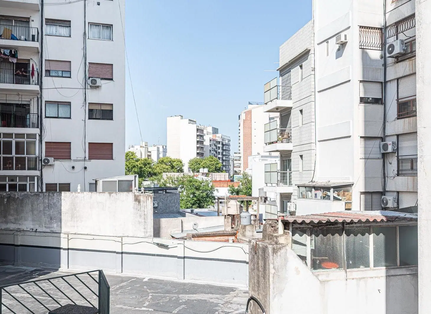 VENTA PH 2 AMBIENTES Y MEDIO ! LUMINOSO - BAJAS EXPENSAS - APTO CREDITO - PERMUTA - CABALLITO - CABA 2
