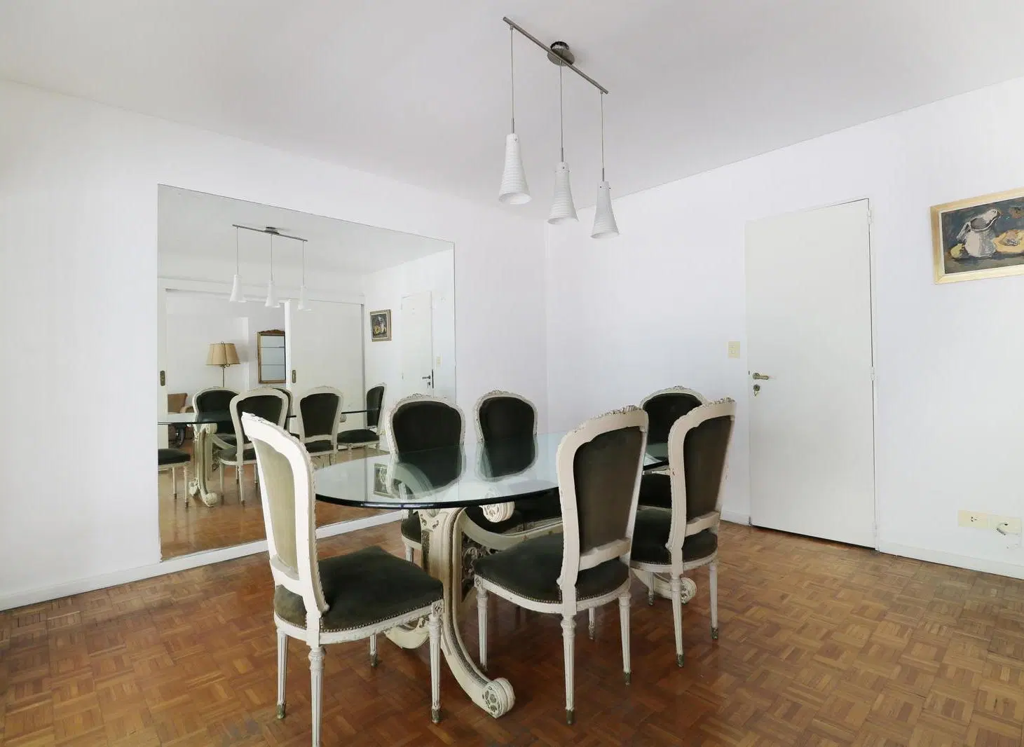 VENTA DEPARTAMENTO 4 AMBIENTES - BARRIO NORTE - COCHERA - DEPENDENCIA - PERMUTA - APTO CREDITO 5