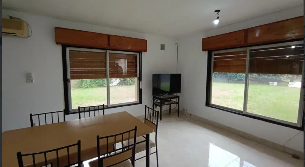 CASA EN VENTA CENTRO DE ESCOBAR INVERSOR APTA EDIFICIO - APTA CREDITO HIPOTECARIO - TOMA VEHICULO 5