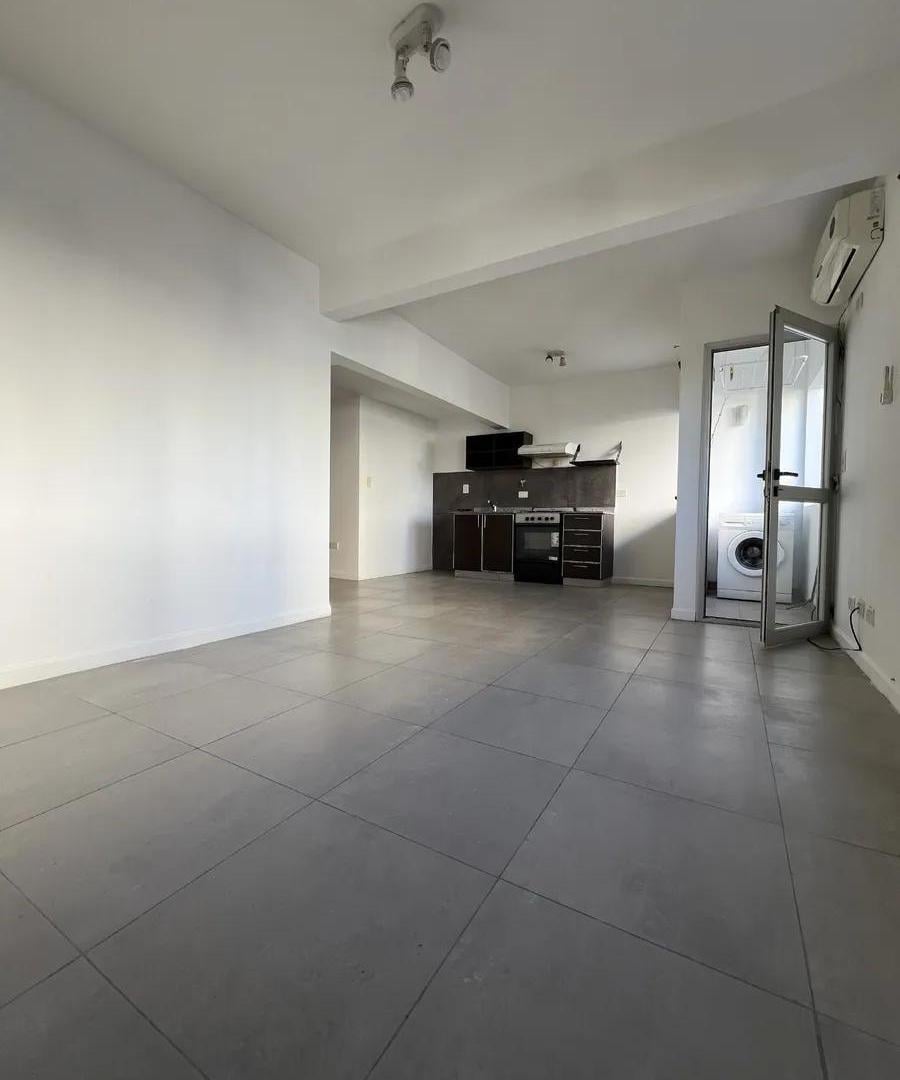 VENTA- DEPARTAMENTO- MONOAMBIENTE- BALCON- LAVADERO-APTO CREDITO- ACEPTA PERMUTA- VILLA URQUIZA-CABA