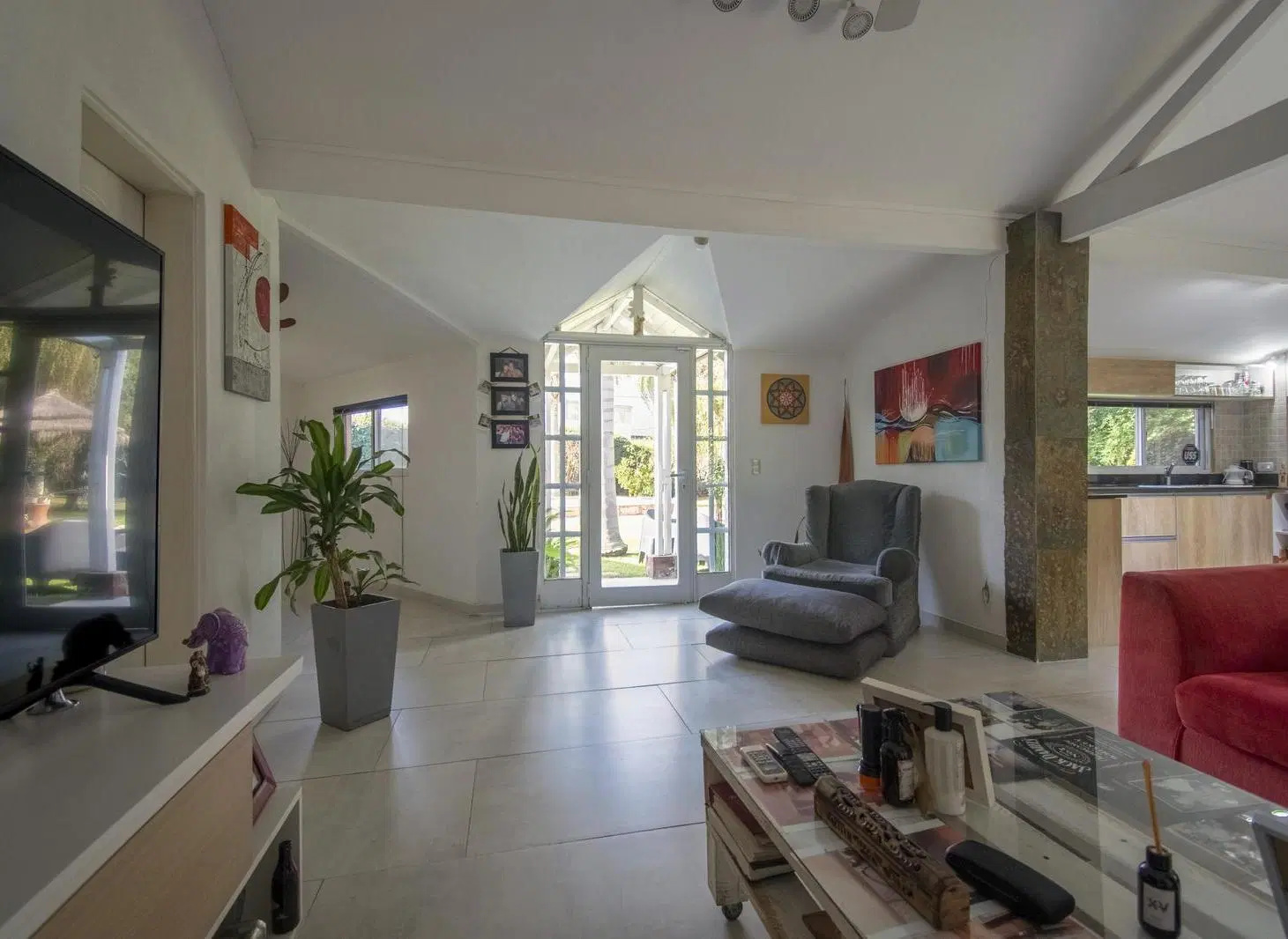 VENTA -CASA 3 AMB - PISCINA - QUINCHO - PARQUE - APTO CREDITO - BARRIO ALTAVISTA - ESCOBAR - PERMUTA 5