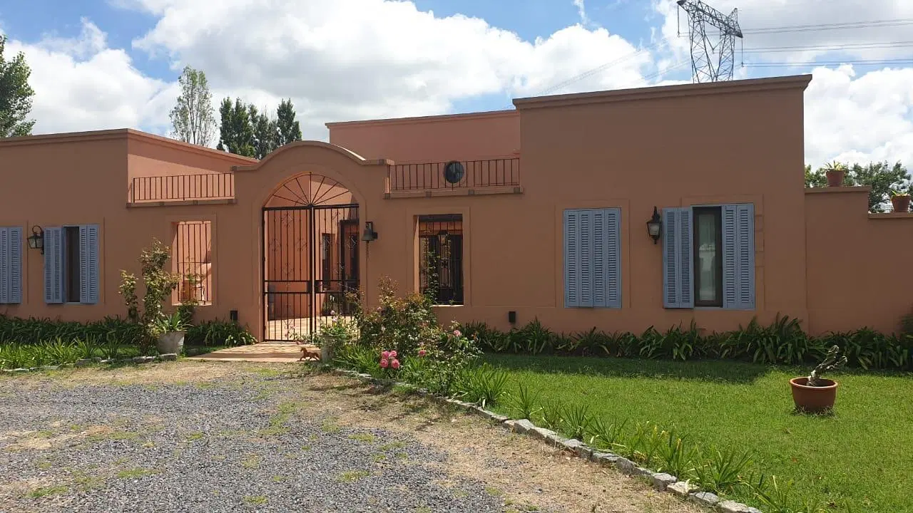 VENTA CASA 4 AMB Y PISCINA - BARRIO CERRADO LA ESCONDIDA MANZANARES - PILAR - APTO CREDITO Y PERMUTA 4