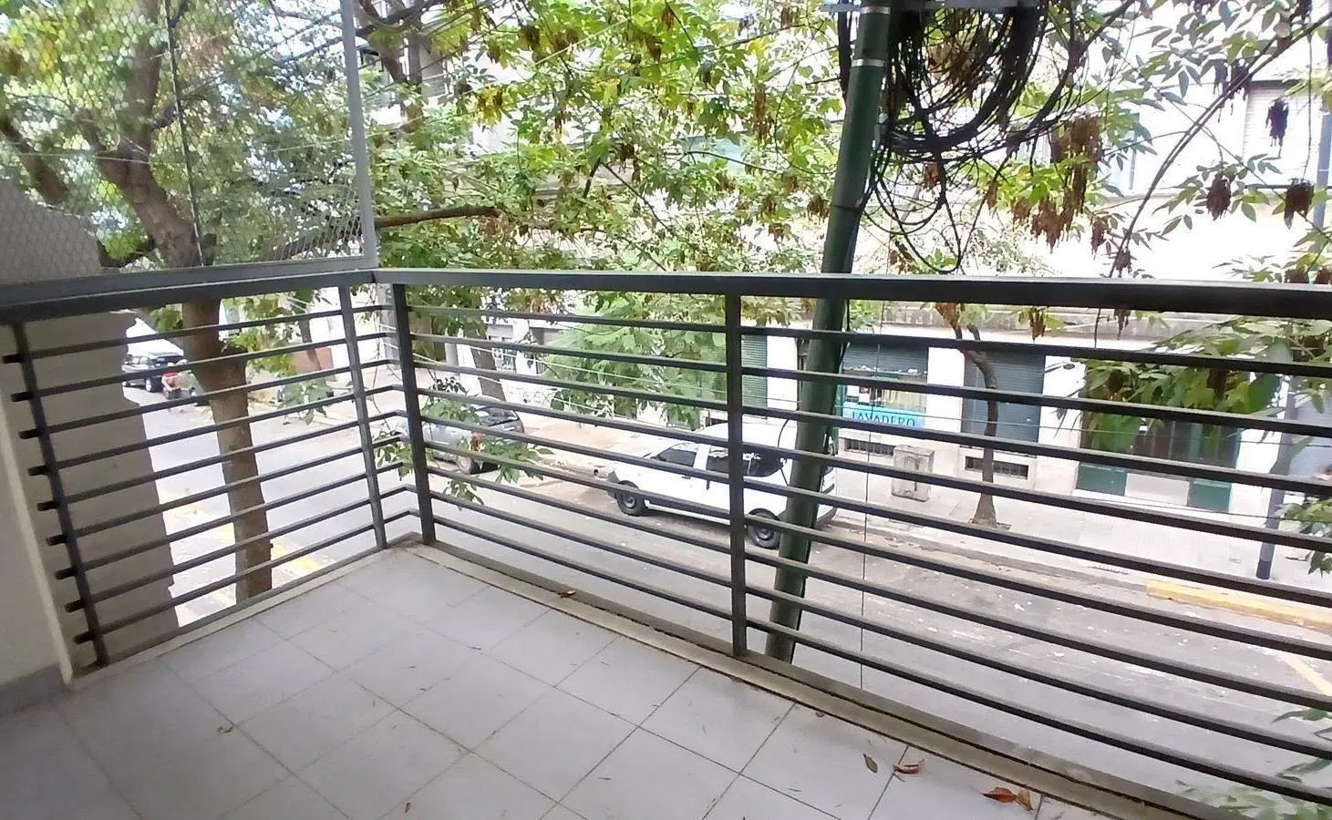 Venta Departamento 2 Amb C/cochera y Baulera - C. Calvo 1600 - Límite Monserrat - Apto Crédito 2