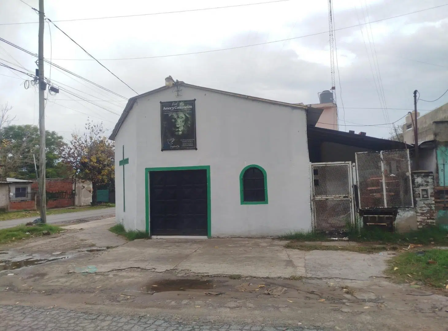 VENTA GALPON  COMPLETAMENTE CERRADO IDEAL INVERSOR APTO CREDITO PRIVADO  PASO DEL REY 5