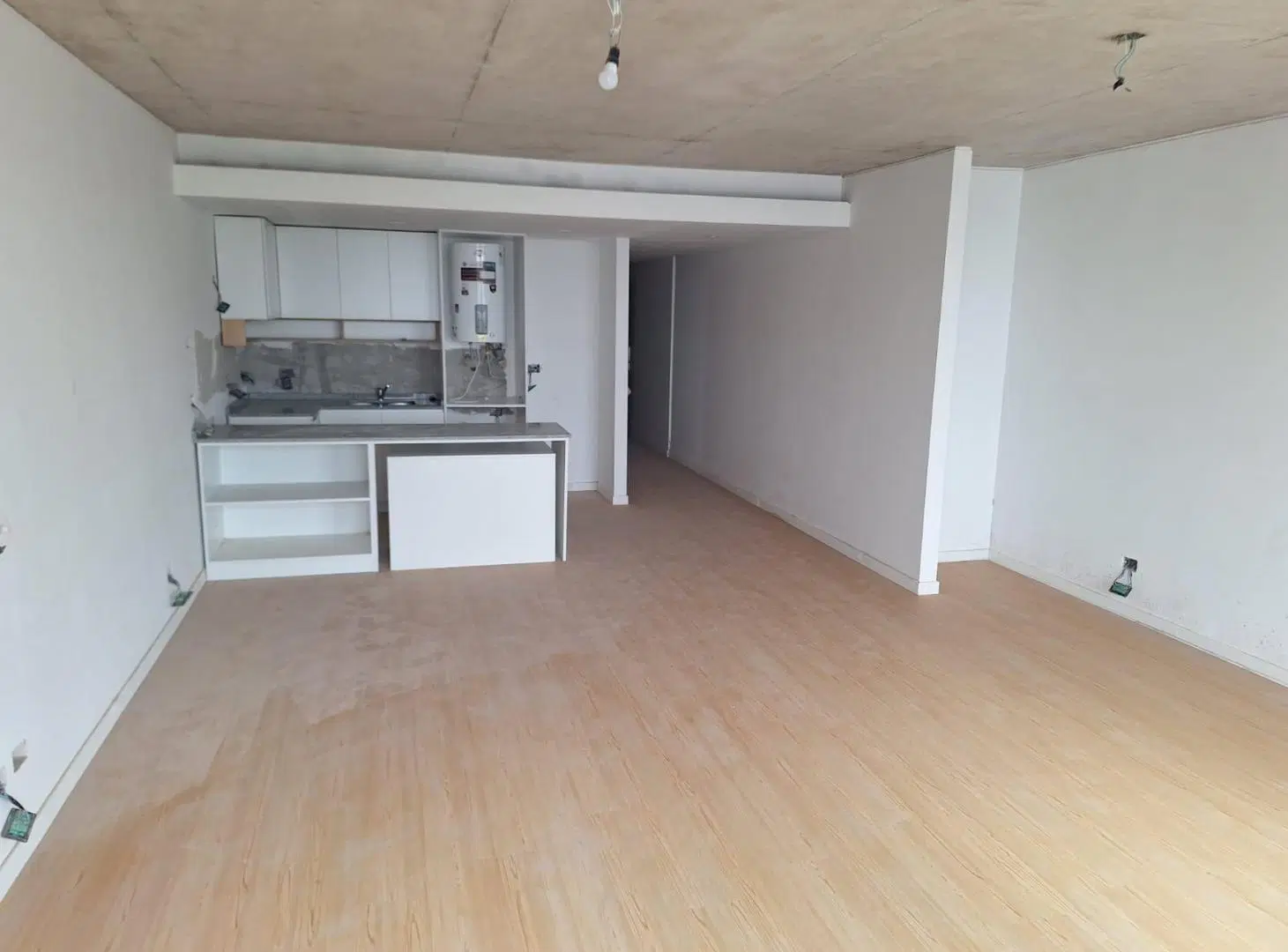 VENTA DOS AMBIENTES A ESTRENAR EN COGHLAN - gran balcon - Permuta 3