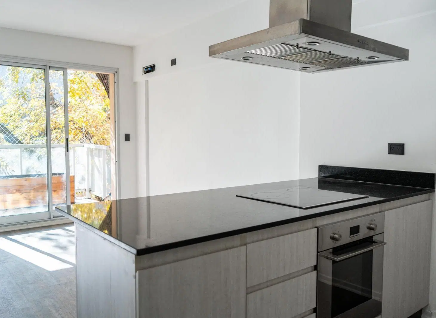 VENTA DEPARTAMENTO 2 AMBIENTES AMPLIOS EN BELGRANO - BALCÓN TERRAZA - ORIENTACIÓN ESTE PERMUTA 2