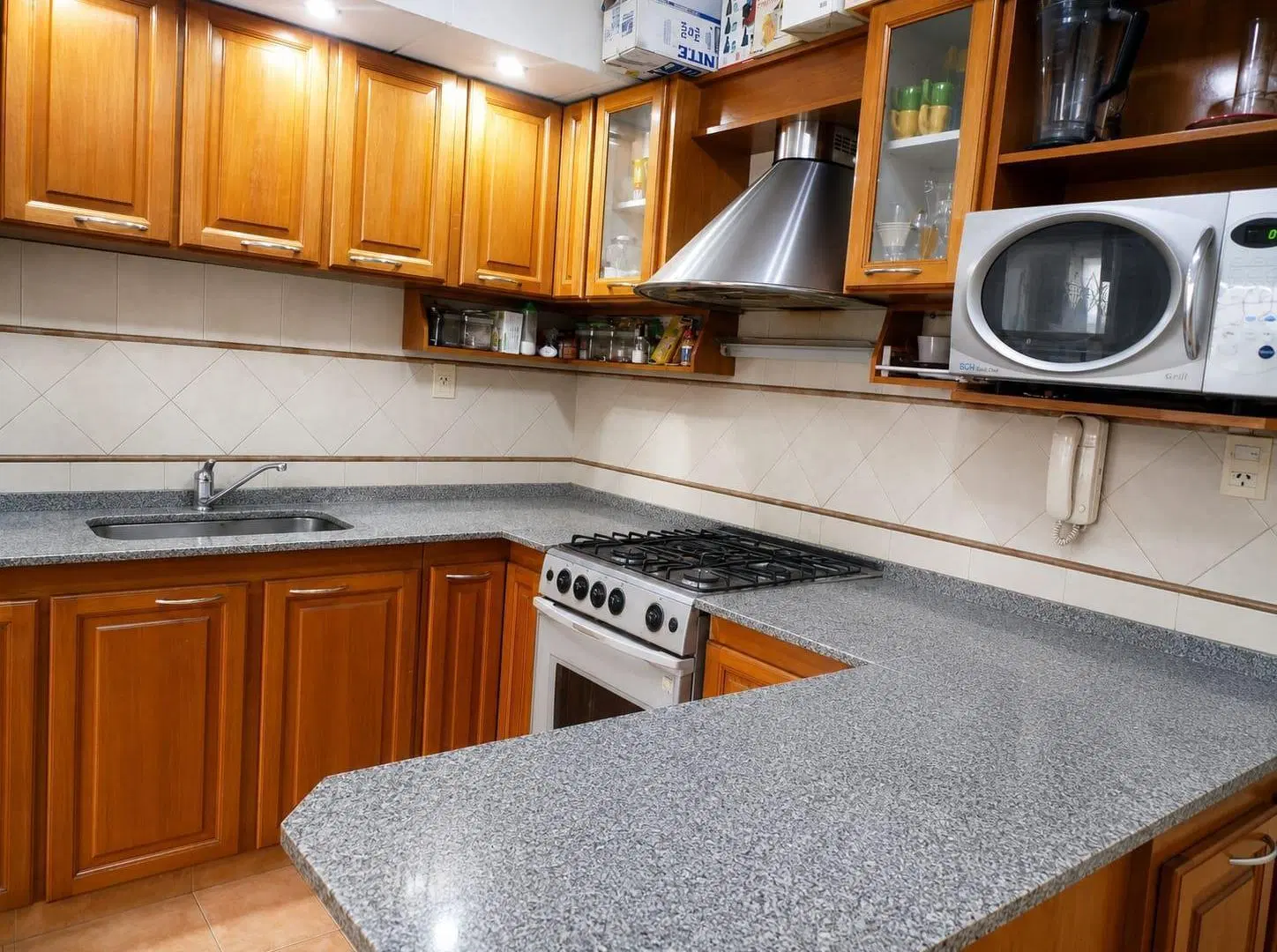 VENTA DUPLEX AL FRENTE 3  AMBIENTES EN DOS PLANTAS APTO CREDITO HAEDO 5
