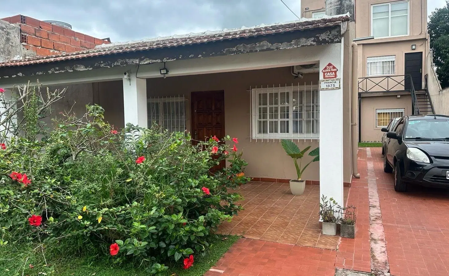 VENTA DE 5 PROPIEDADES EN BLOCK !!! PERMUTA Y FINANCIA - SIN EXPENSAS !! TIGRE 5